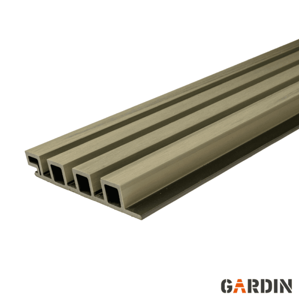WPC fasado dailylentė Gardin Deco Wall Black, sidabrinės eglės pilkos spalvos, rumbuotas profilis su juodais grioveliais
