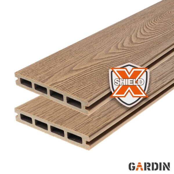 Tuščiavidurė WPC terasinė lenta Gardin Natur X, rudos spalvos, su giliu medžio raštu ir X-Shield danga